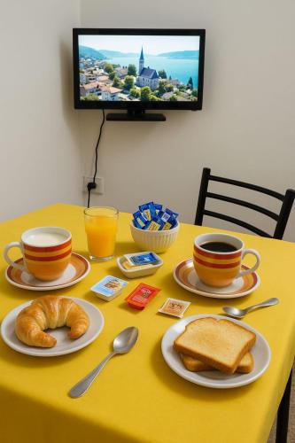 Food and beverages, Hospedaje J Y K in La Rioja