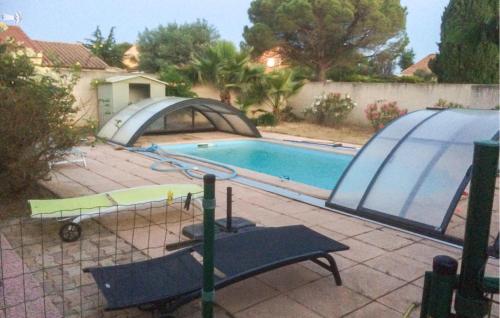 Peldbaseins, Stunning Home In Bassan With Wifi in Bassan