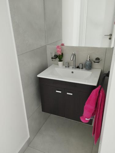 Edén 15 (Eden 15) in 拉法爾達