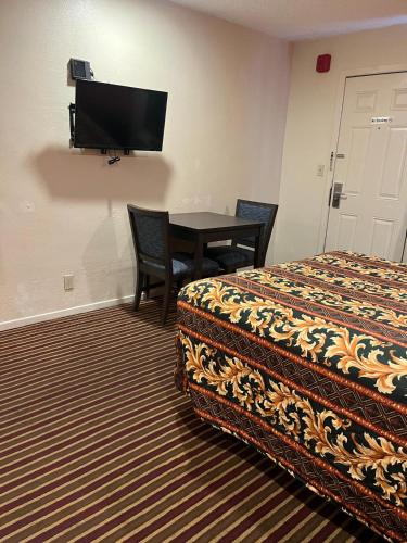 San Diego Inn – San Diego, CA