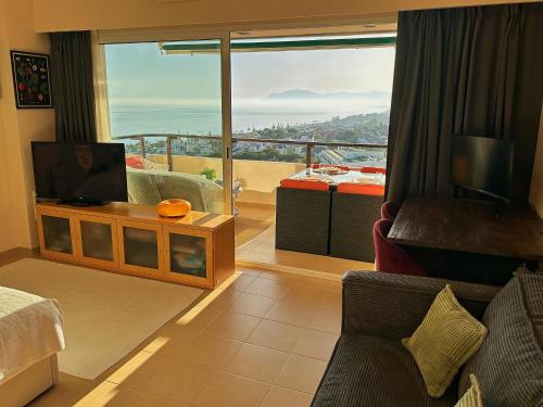 Beach Studio with Stunning Sea & Mountain Views, Marbella (fotografie 5)