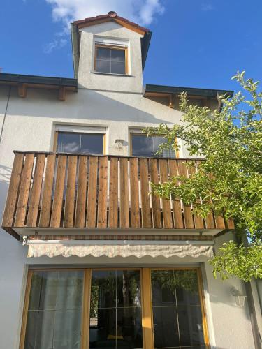 Grosses Haus bei München mit 4 Schlafzimmern für bis zu 10 Personen (Grosses Haus bei Munchen mit 4 Schlafzimmern fur bis zu 10 Personen) in 高廷