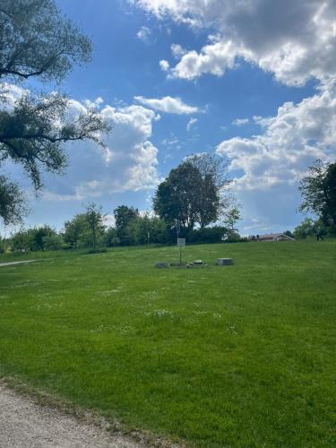 Grosses Haus bei München mit 4 Schlafzimmern für bis zu 10 Personen (Grosses Haus bei Munchen mit 4 Schlafzimmern fur bis zu 10 Personen) in 高廷