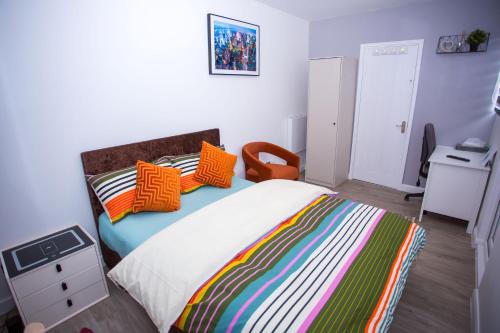 Modern Serenity 1 Bedroom Stay in Tilbury