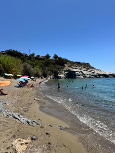 Meltemi, Ferma (foto 3)