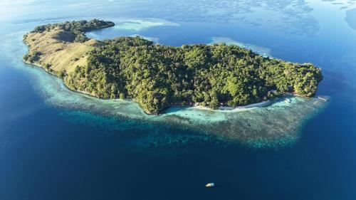 Unterkunft von außen, Nabuccos Spice Island Resort in Sali Kecil