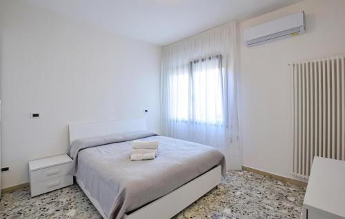 Lovely Apartment In Chioggia With Wifi - image 5