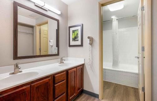 Extended Stay America Suites - Indianapolis - Airport - W Southern Ave - image 11