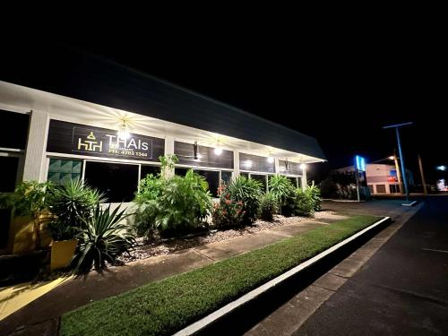 ทัศนียภาพภายนอกโรงแรม, Tropical City Motor Inn in เอียร์