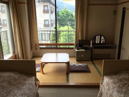 Twin Room with Tatami Area and Toilet