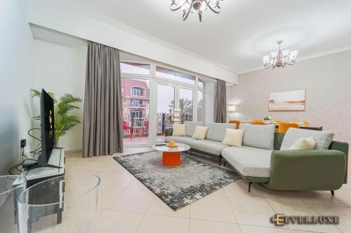 Spacious 2 Bedroom Apartment In Mirdif, Dubaj (fotografie 3)