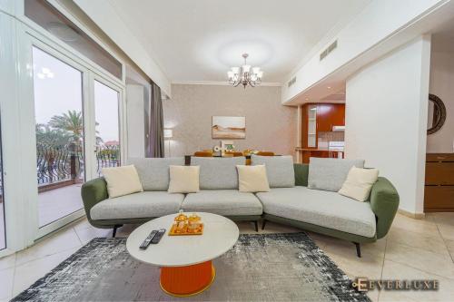 Spacious 2 Bedroom Apartment In Mirdif, Dubaj (fotografie 2)