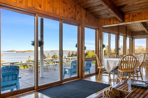 Bluff House Inn - 주변 환경
