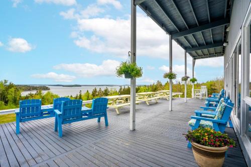 Bluff House Inn
