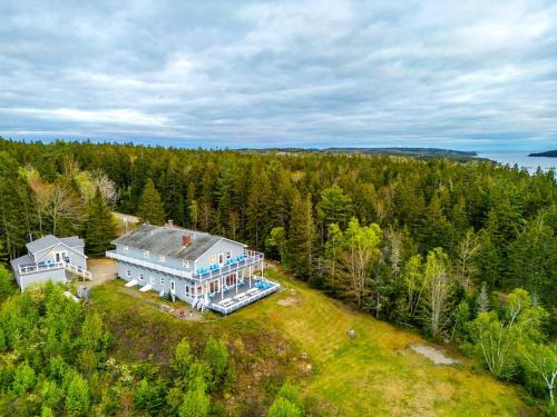 Bluff House Inn