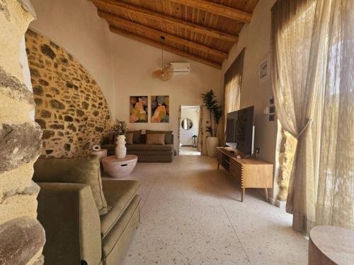 Βιλλα ΛΙΛΑ in Agia Varvara