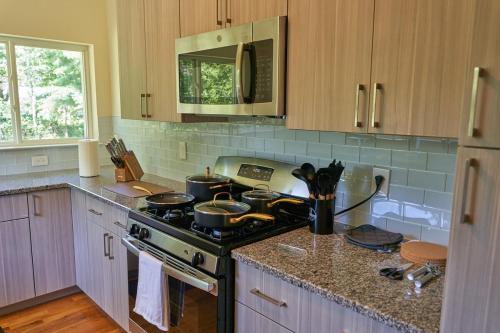 Cozy Huguenot Hideaway in 傑維斯港