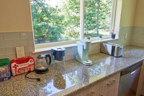 Cozy Huguenot Hideaway in 傑維斯港