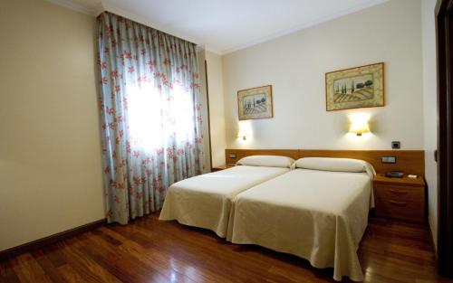 Hotel Los 5 Pinos – Madrid, NC