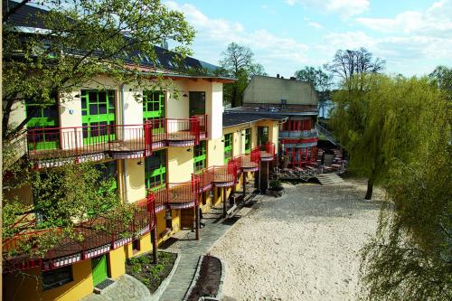 Seminar- und Gästehaus Flussbad Gartenstrasse - image 9