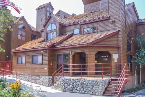 

Aspen Creek #204 - Three Bedroom Loft Condo