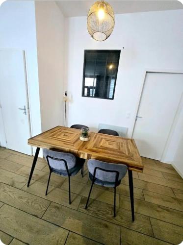 Joli appartement au coeur de Bordeaux near Bantou