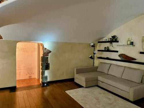 Charming 16th-century flat in the heart of Genova, Janov (fotografie 3)