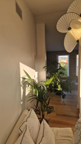 Luxe - New - Centre - 100m2 - Full clim - 3BDR - 3BTHR - 3WC - pkg, Grimaud (photo 7)