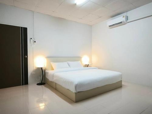 Chanom House