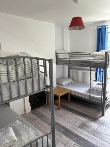 APlaceToStay Central London Apartment, Zone 1 CAR, Londra
