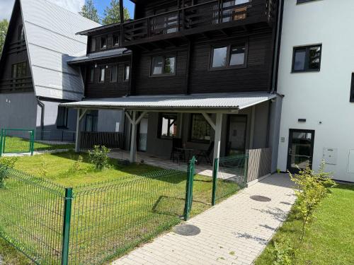 Náš Sen - Apartmán (Nas Sen - Apartman) in สวราทัช