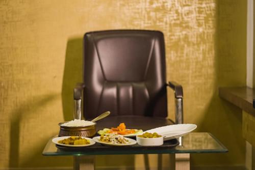 New Hotel Green Gate - Wadgaon