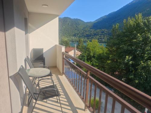 A környék, Trend Apartmani Boracko jezero in Jezero