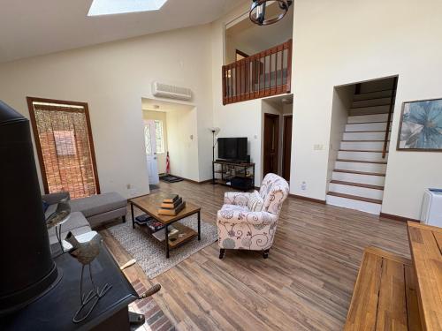 Ash Cottage in Poconos near Camelback & Kalahari in Long Pond, USA