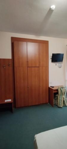 Hotel Acerboli Room Type - Standard Double or Twin Room with Balcony