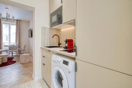 Chic 2BR for 6 Guests in Paris in Saint Mande