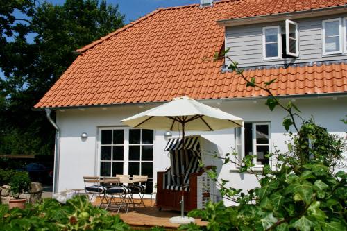 Ferienhaus Sealounge in Strandnähe, Sauna, Strandkorb, free W-LAN - SEASIDE - in Dassow, Deutschland