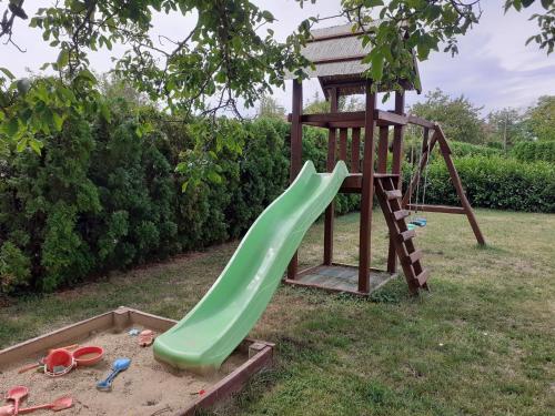 Playground, Hetkanyar Vendeghaz in Nagyvázsony