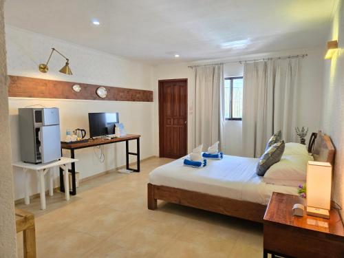 room detail thumbnail 0