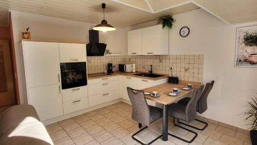 Am Bergischen Panoramasteig in วีห์ล