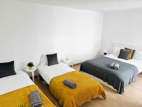 Luxury house next attractions with free parking, Lissabon