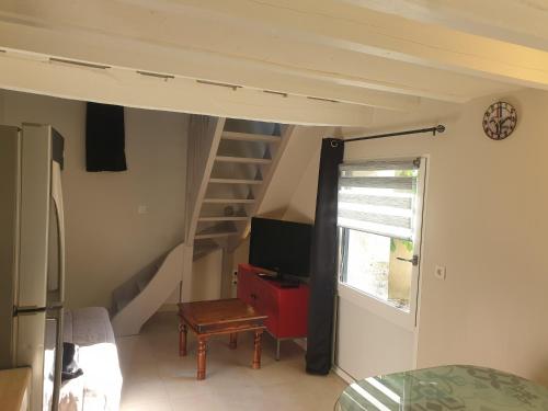 Gîte Mustang avec accès piscine (Gite Mustang avec acces piscine) in Courleon
