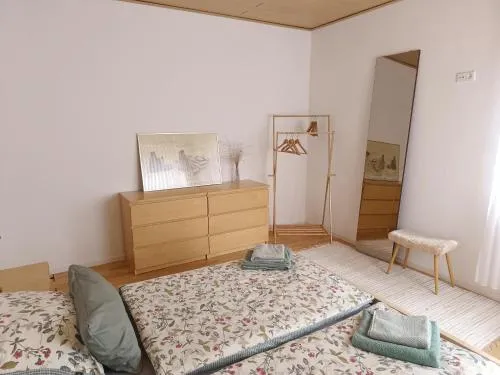 Ferienwohnung am Kurwald, Nähe Kliniken, 88qm, Parkplatz in Bad Lippspringe, Deutschland
