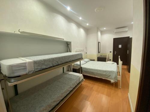 Memole Inn Sanremo - image 12