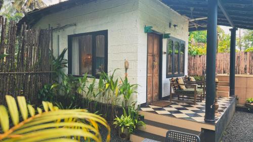 Sunsets and Palm Trees in Kuttanad Taluk