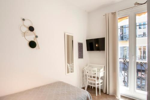 Hotel Lepante - image 11