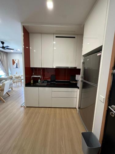 Arcoris SOHO Mont Kiara 2B2B Home Stay - image 10