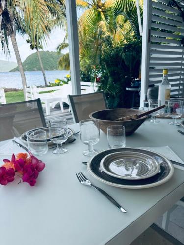 Omgivningar, O'Calm in Terre-de-Haut