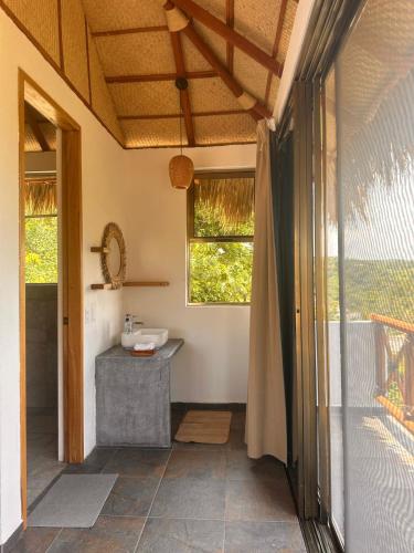 Vannas istaba, Villa Agualimpia in Playa Estacahuite