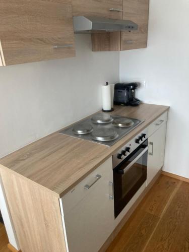 Kitchen, Airins Sleep & Go in Volkendorf